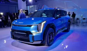 Hyundai Ioniq 6 vs Kia EV9: Preise, Reichweite und Funktionen – Ein Expertenvergleich