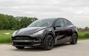 Tesla Model 3 vs Tesla Model Y: Im direkten Vergleich: Wichtige Merkmale und Spezifikationen – Experteneinblicke